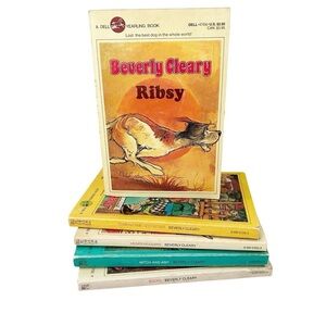 Beverly Cleary Books Socks Mitch and Amy Henry Huggins Ramona and her Father &